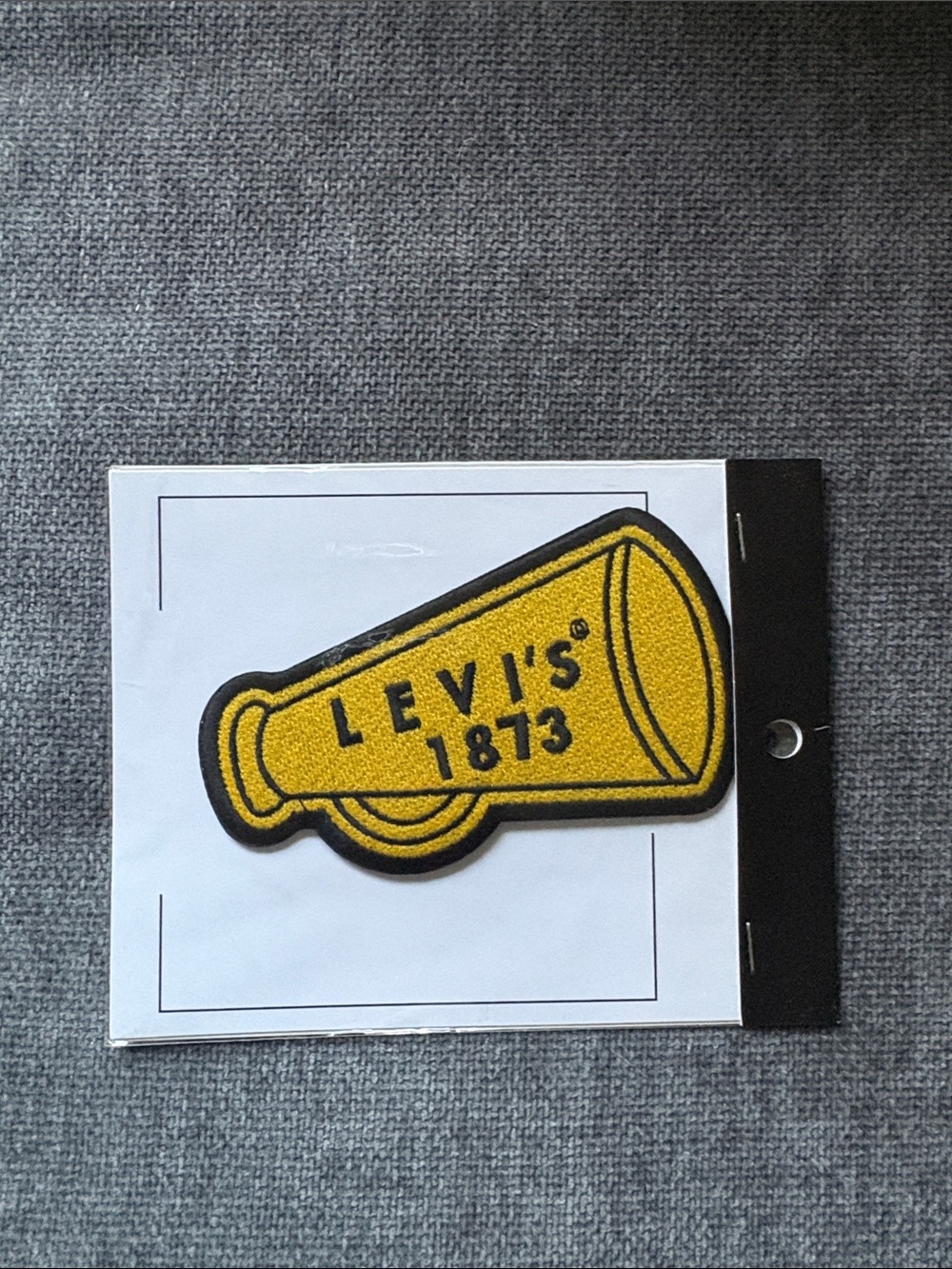 Levi's Assorted Logo & Patch Set - Picture 3 of 6
